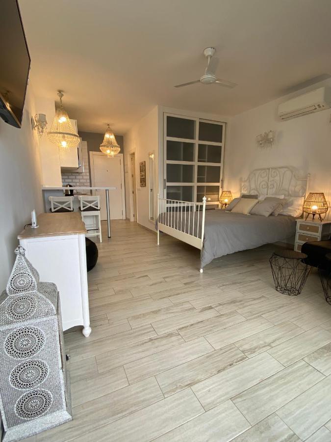 Benal Beach Apartments เบนัลมาเดนา ภายนอก รูปภาพ